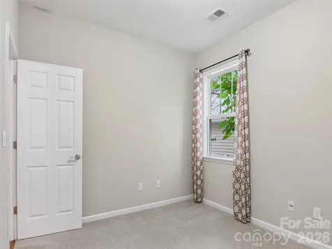 11 Eagle Pointe Way Flat Rock NC 28731