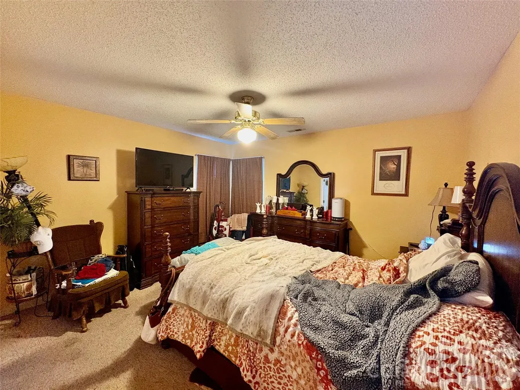 64 Mount Carmel Drive Asheville NC 28806