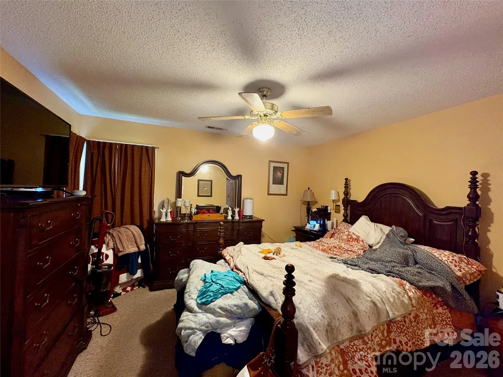 64 Mount Carmel Drive Asheville NC 28806