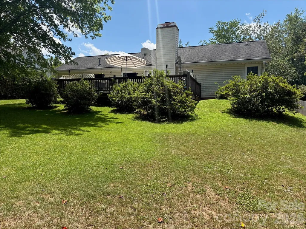 64 Mount Carmel Drive Asheville NC 28806