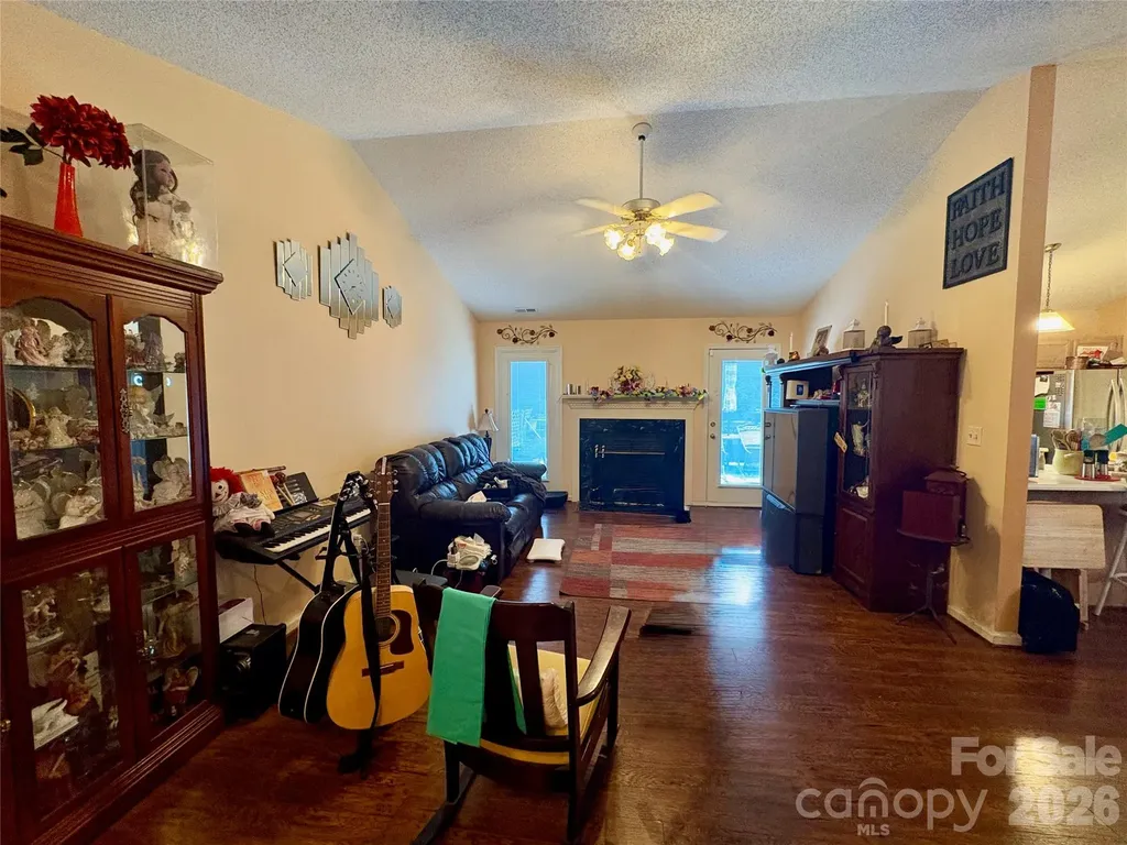 64 Mount Carmel Drive Asheville NC 28806