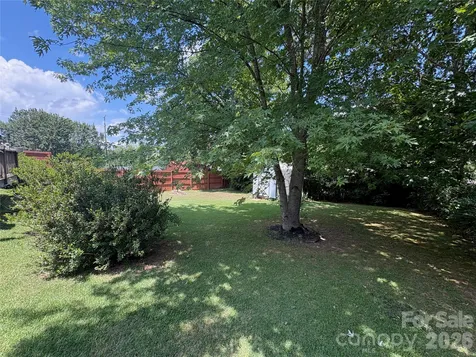 64 Mount Carmel Drive Asheville NC 28806