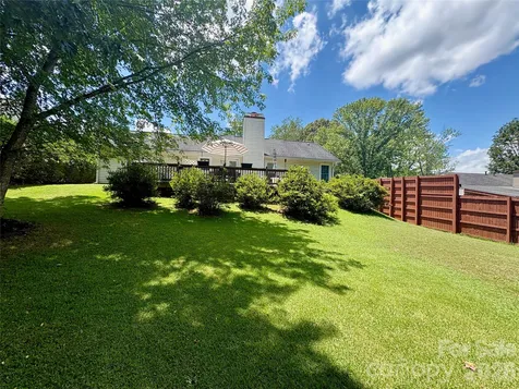 64 Mount Carmel Drive Asheville NC 28806