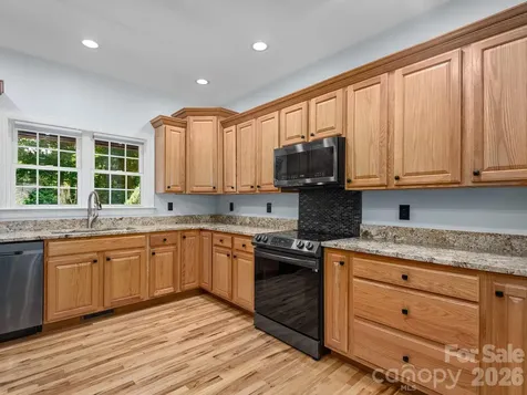 49 Indian Ridge Trail Hendersonville NC 28739