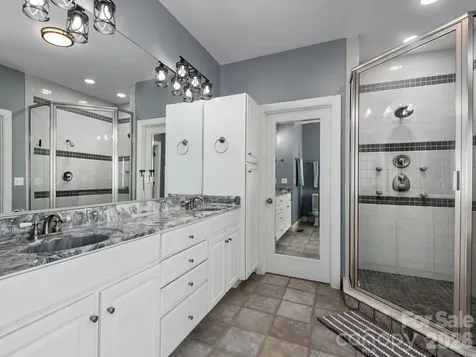 49 Indian Ridge Trail Hendersonville NC 28739