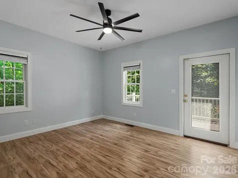 49 Indian Ridge Trail Hendersonville NC 28739