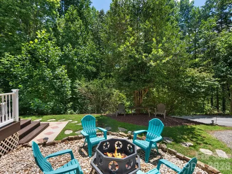 49 Indian Ridge Trail Hendersonville NC 28739