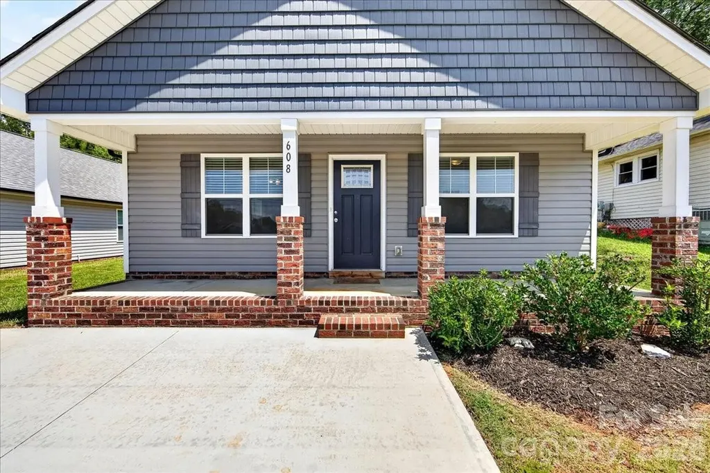 608 Ben Avenue Kannapolis NC 28081