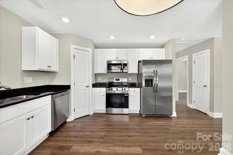 608 Ben Avenue Kannapolis NC 28081