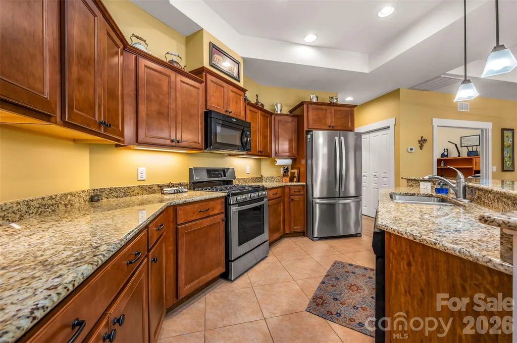 584 Summerfield Place Flat Rock NC 28731