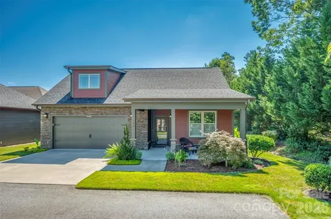 584 Summerfield Place Flat Rock NC 28731