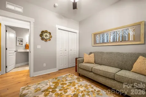 584 Summerfield Place Flat Rock NC 28731