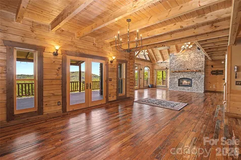 925 Appalachian Way Bryson City NC 28713