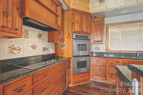 925 Appalachian Way Bryson City NC 28713