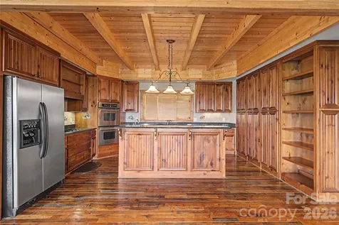 925 Appalachian Way Bryson City NC 28713