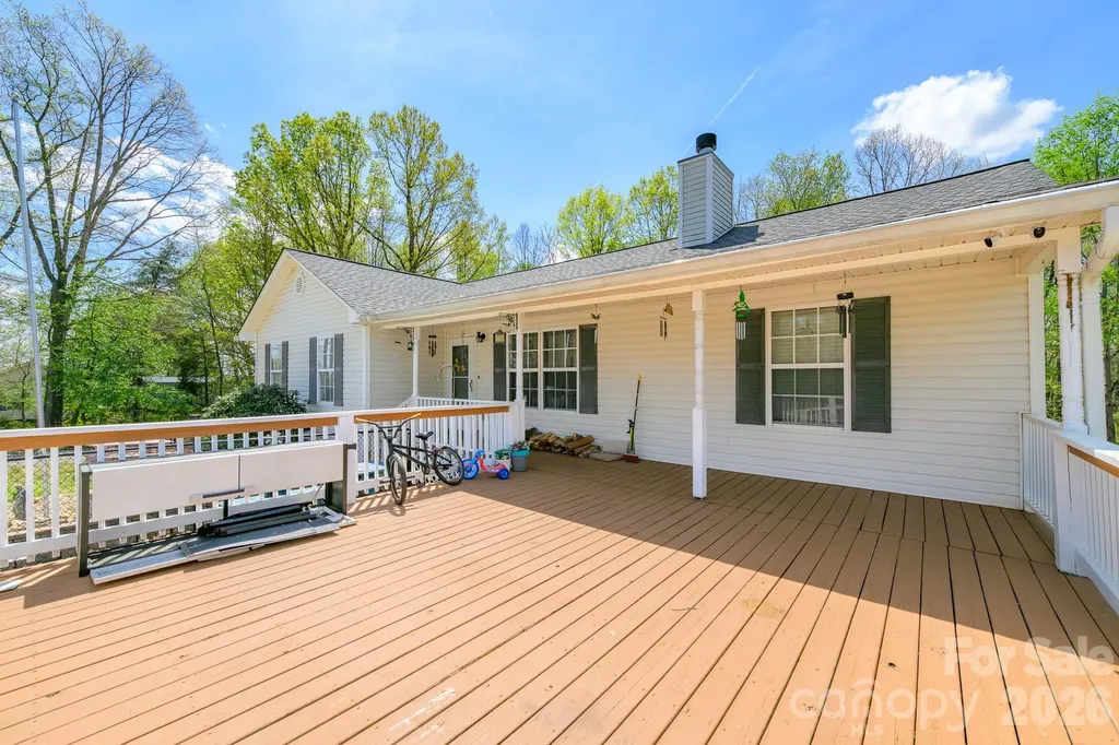 533 Tuckers Grove Road Statesville NC 28625