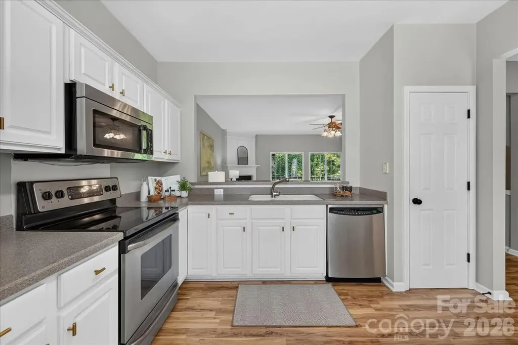 3054 Castleberry Court Charlotte NC 28209