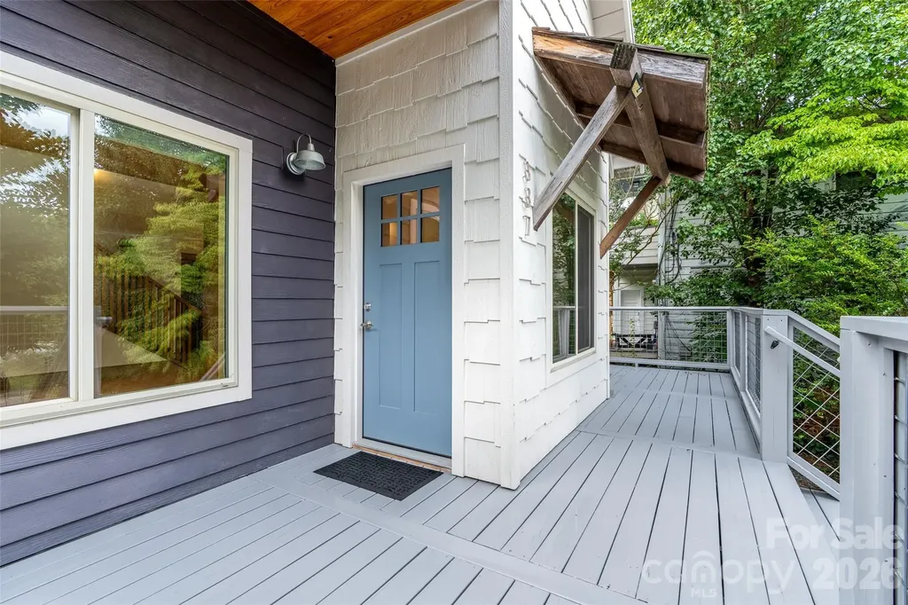 337 Sand Hill Road Asheville NC 28806