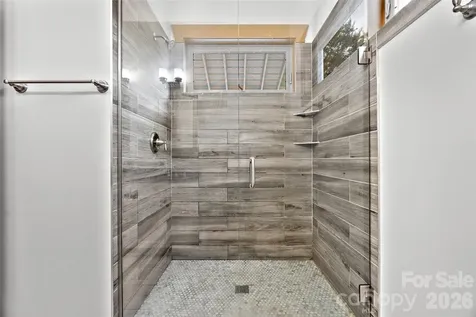 337 Sand Hill Road Asheville NC 28806