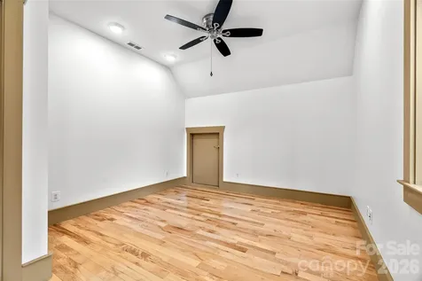 337 Sand Hill Road Asheville NC 28806