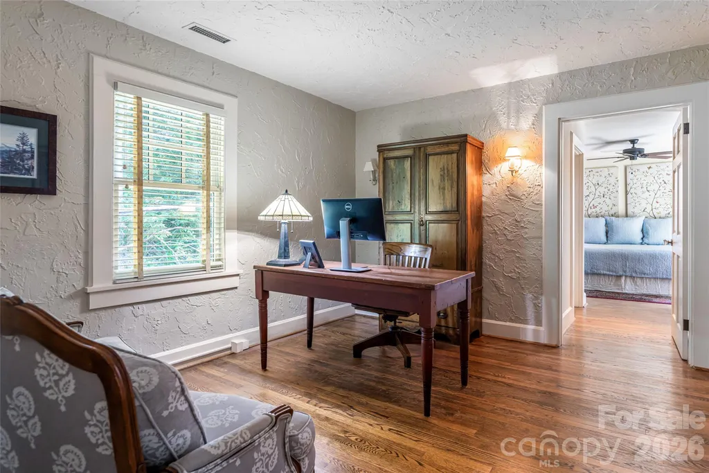 4 Buena Vista Road Asheville NC 28803