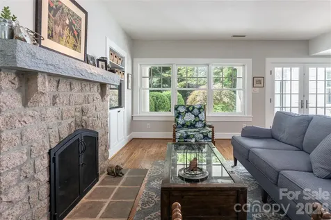 4 Buena Vista Road Asheville NC 28803