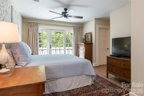 4 Buena Vista Road Asheville NC 28803