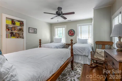 4 Buena Vista Road Asheville NC 28803