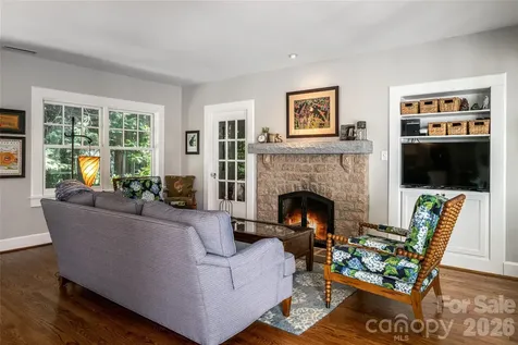 4 Buena Vista Road Asheville NC 28803