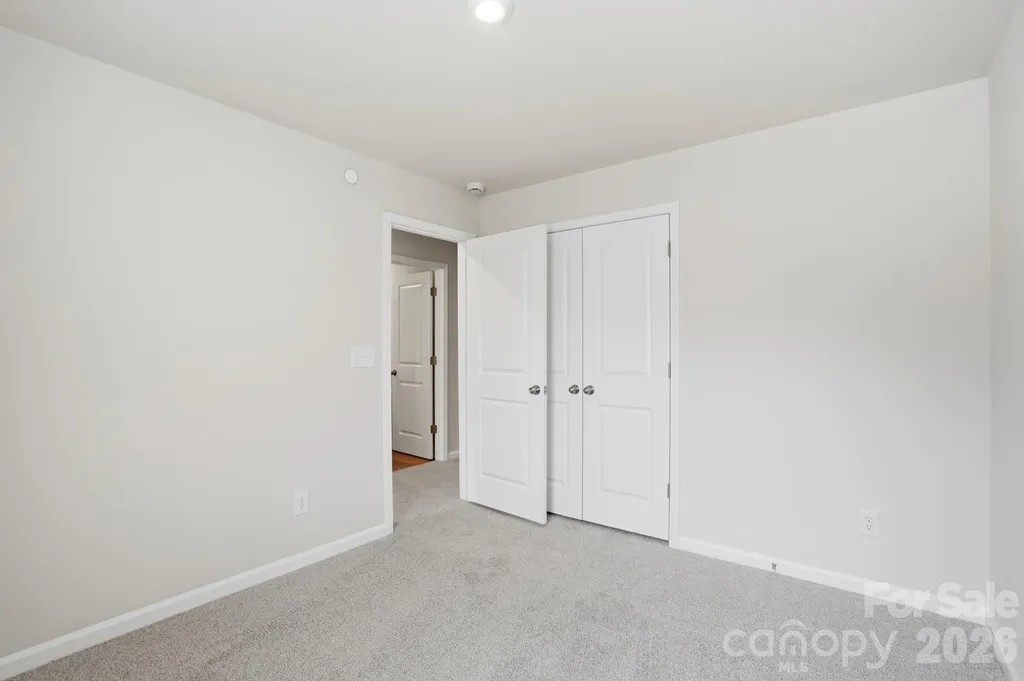 2565 Hedgecliff Road Kannapolis NC 28025