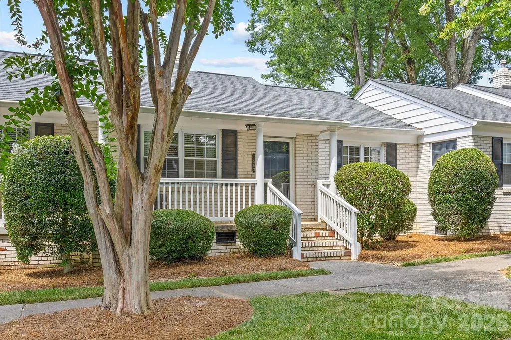 1562 Pecan Avenue Charlotte NC 28205