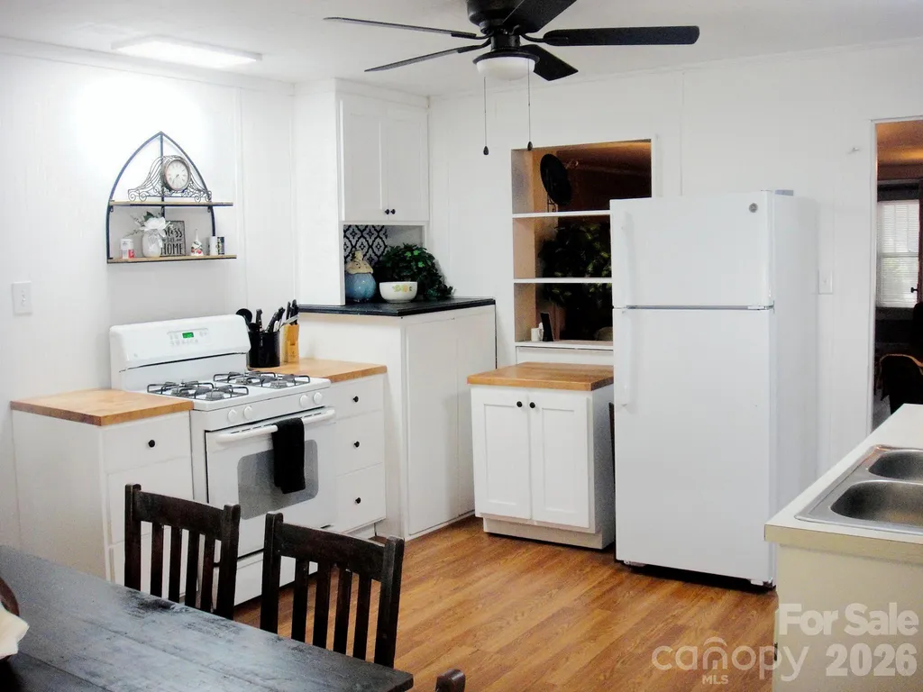 501 W Ryder Avenue Landis NC 28088