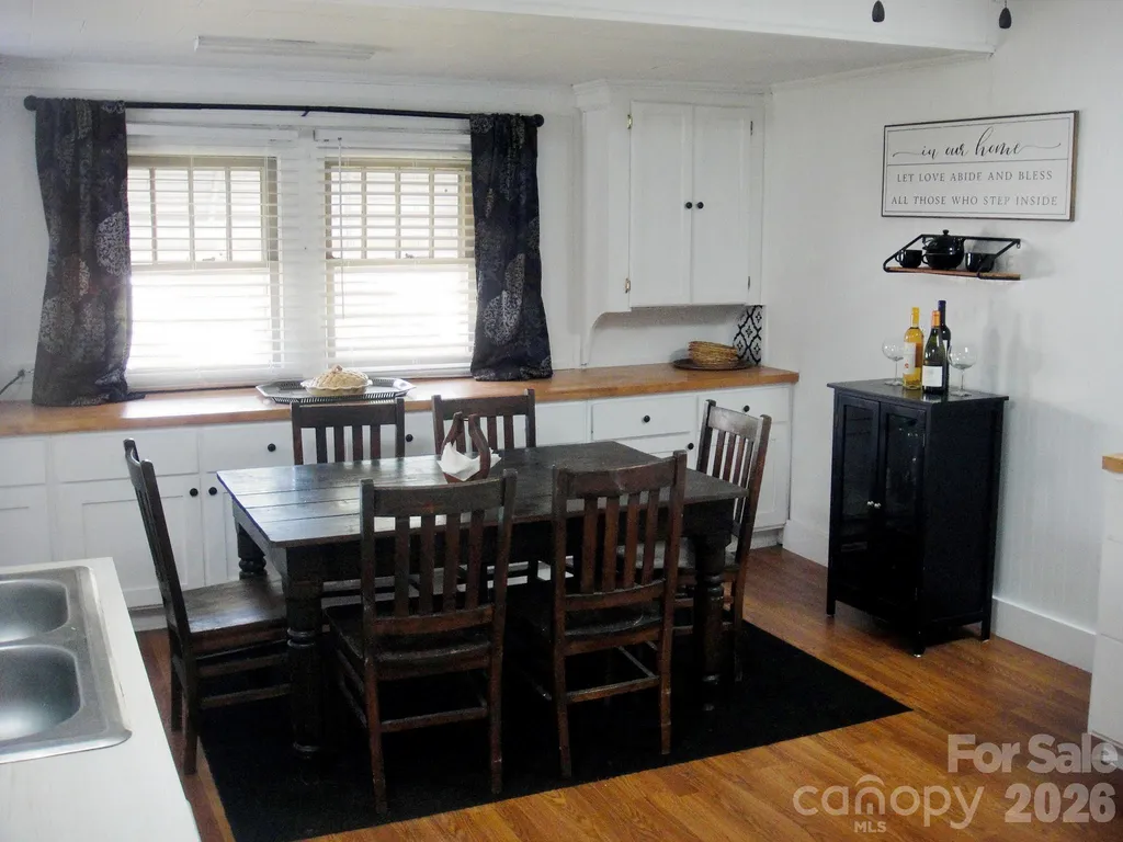 501 W Ryder Avenue Landis NC 28088