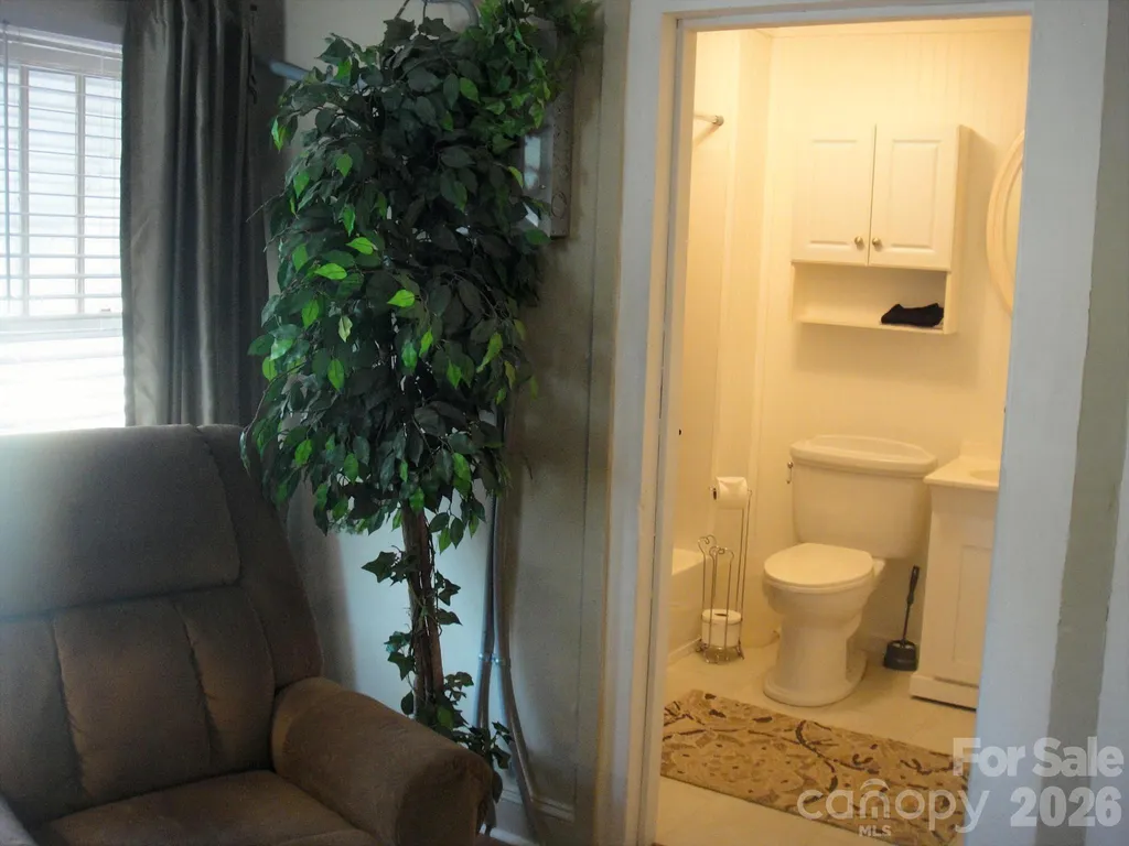 501 W Ryder Avenue Landis NC 28088