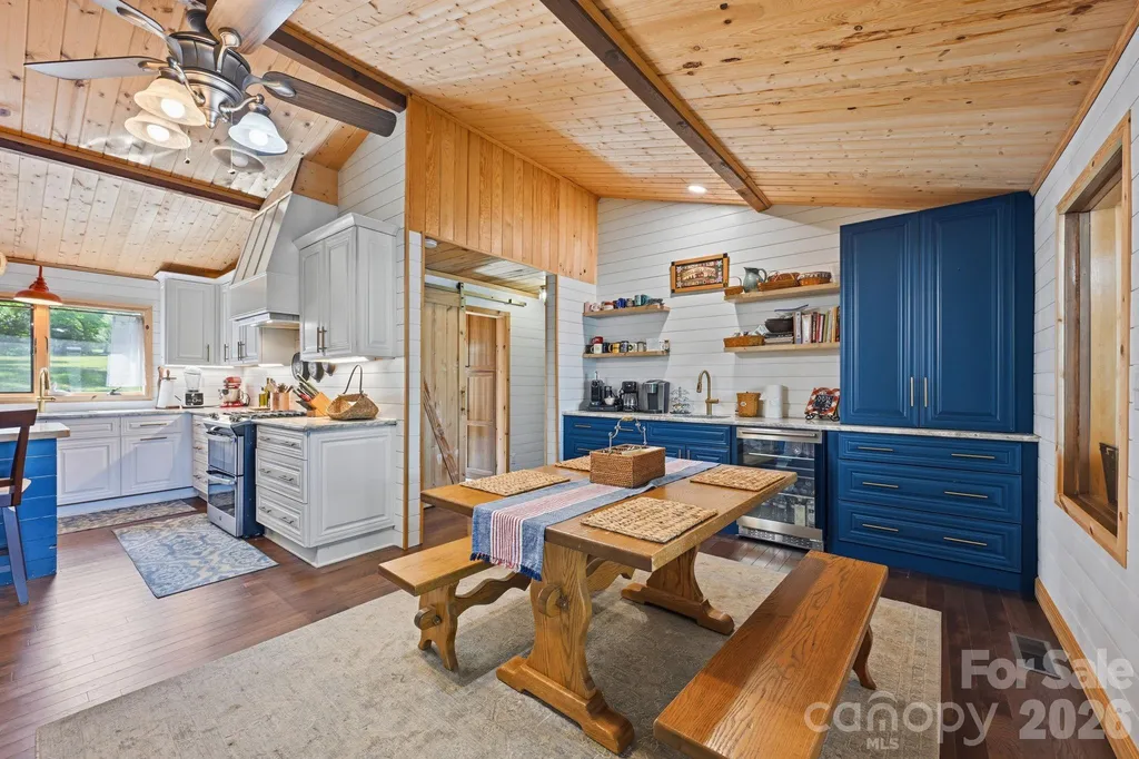 1367 Roundstone Road Sherrills Ford NC 28673