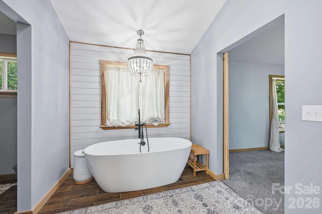 1367 Roundstone Road Sherrills Ford NC 28673