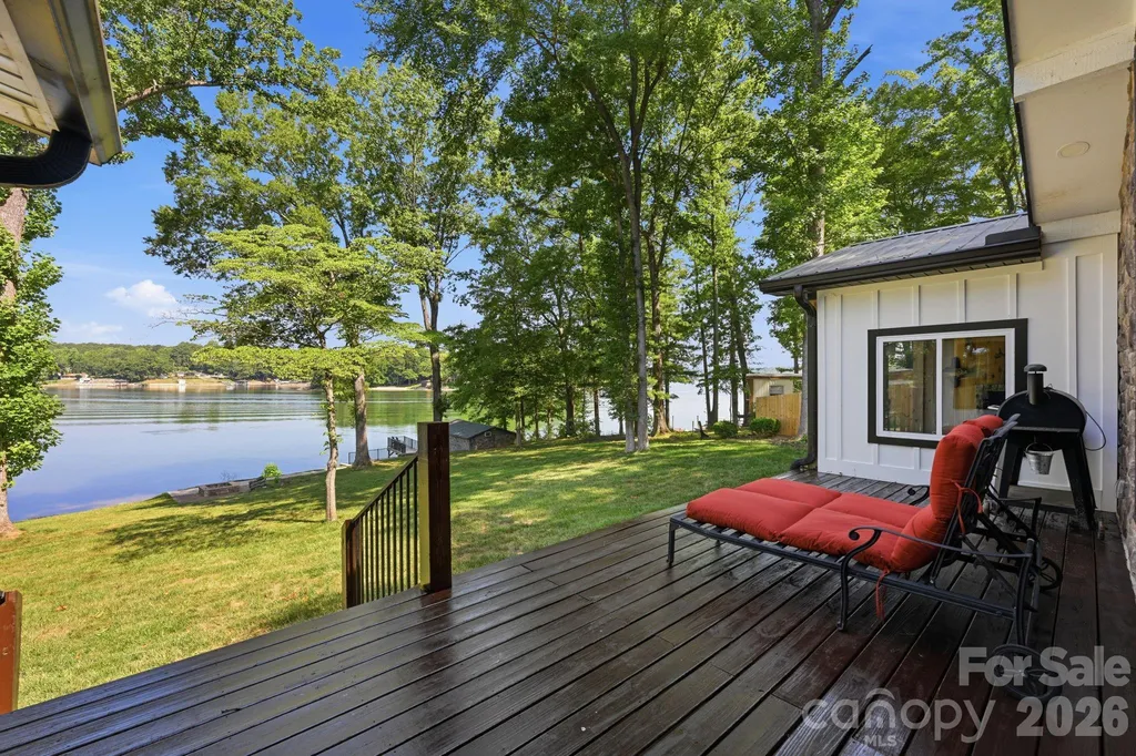1367 Roundstone Road Sherrills Ford NC 28673