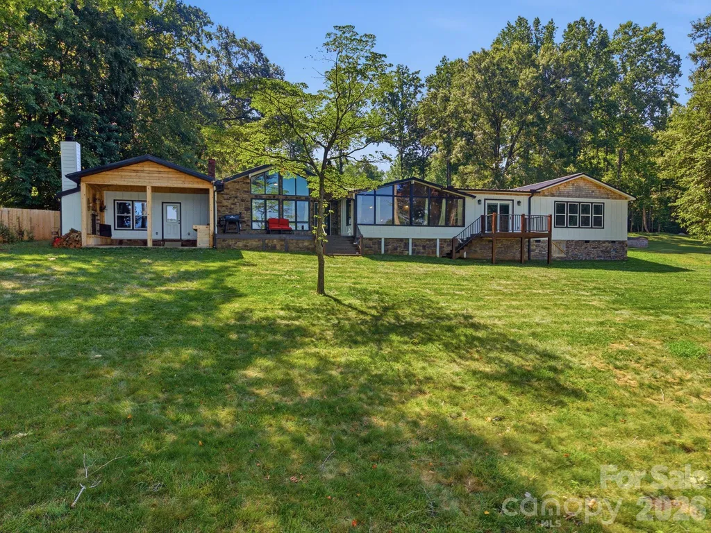 1367 Roundstone Road Sherrills Ford NC 28673
