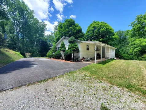 886 Hanging Rock Road Spruce Pine NC 28777