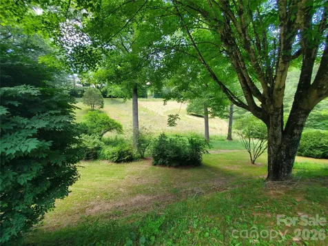 886 Hanging Rock Road Spruce Pine NC 28777