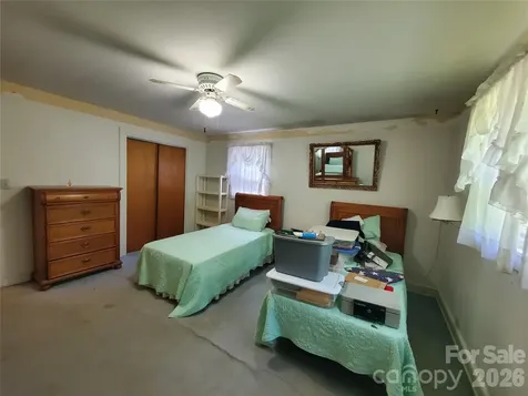 886 Hanging Rock Road Spruce Pine NC 28777