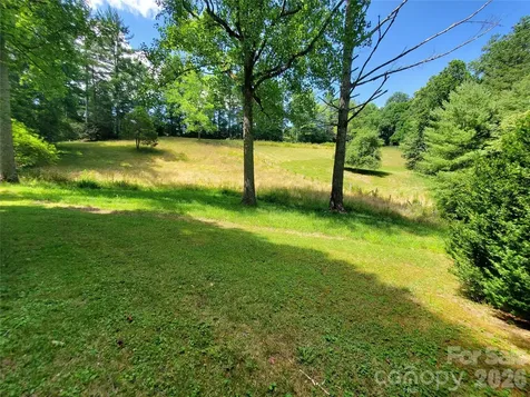 886 Hanging Rock Road Spruce Pine NC 28777