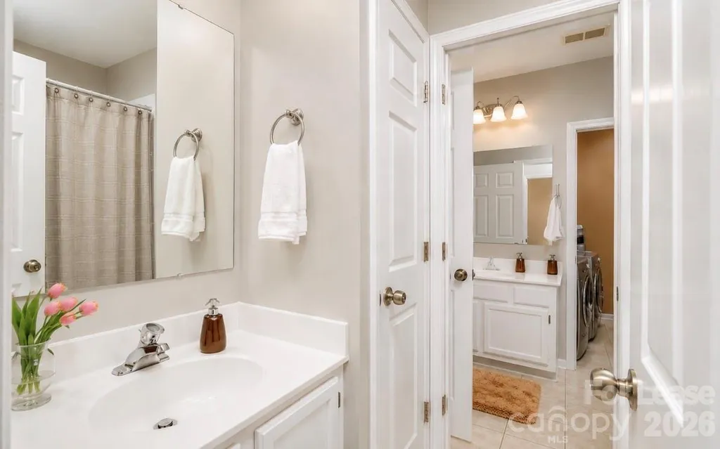 3206 Selwyn Farms Lane Charlotte NC 28209