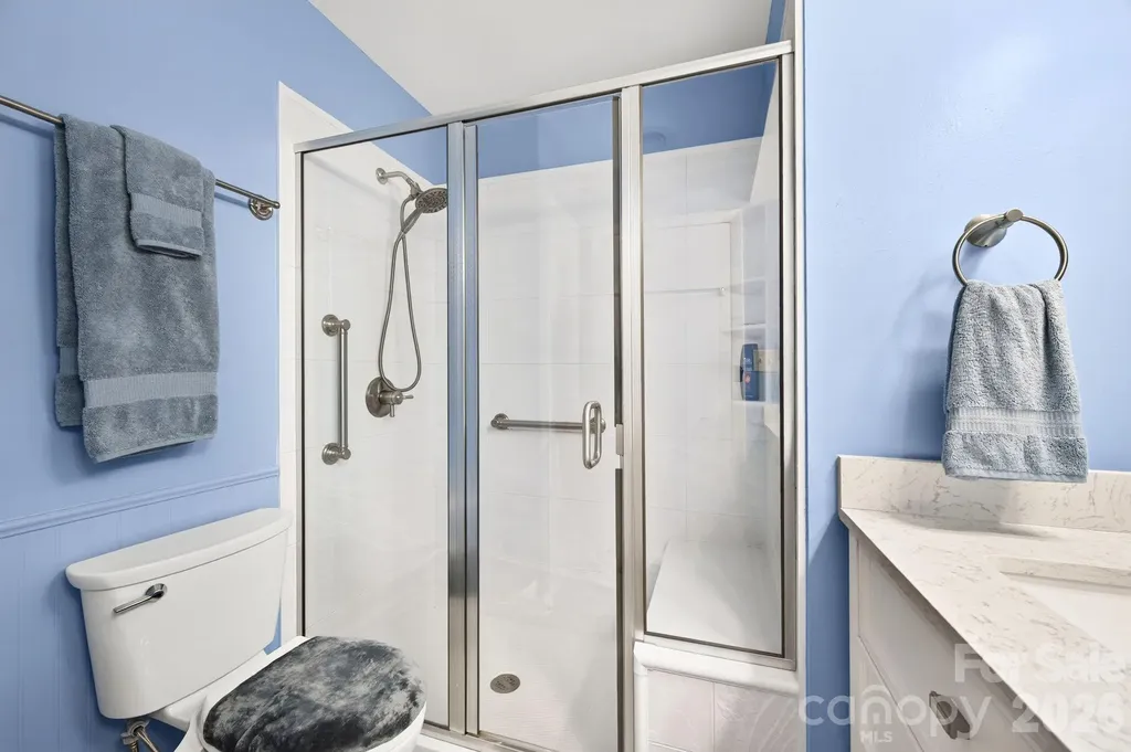 9 Ravencroft Lane Asheville NC 28803