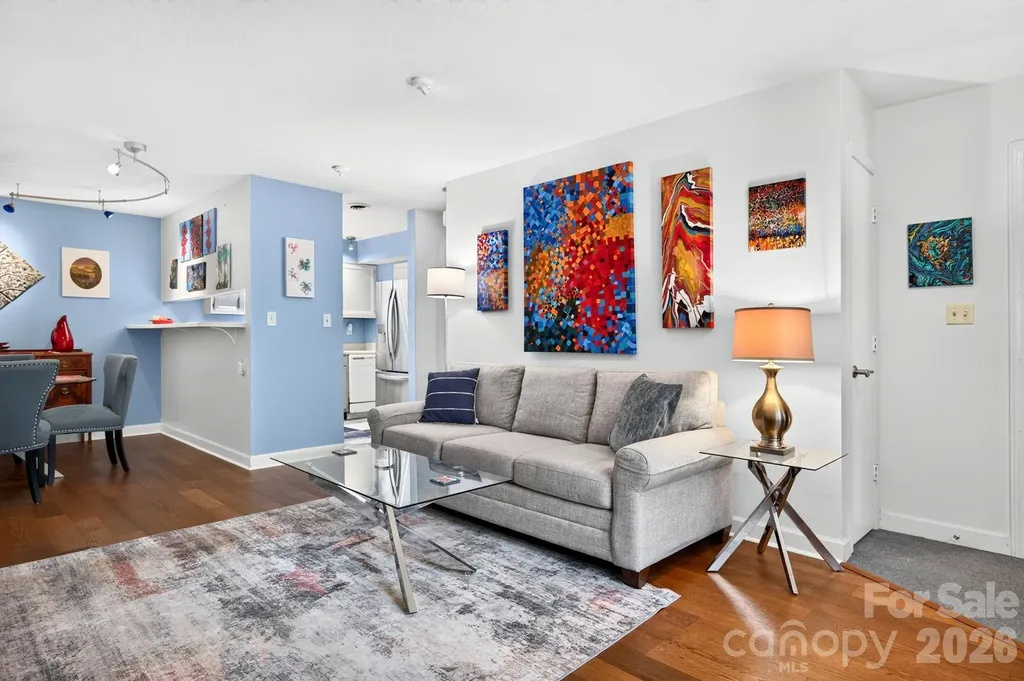 9 Ravencroft Lane Asheville NC 28803