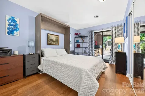 9 Ravencroft Lane Asheville NC 28803