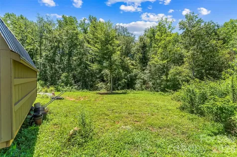 1940 Eastbrook Circle Morganton NC 28655