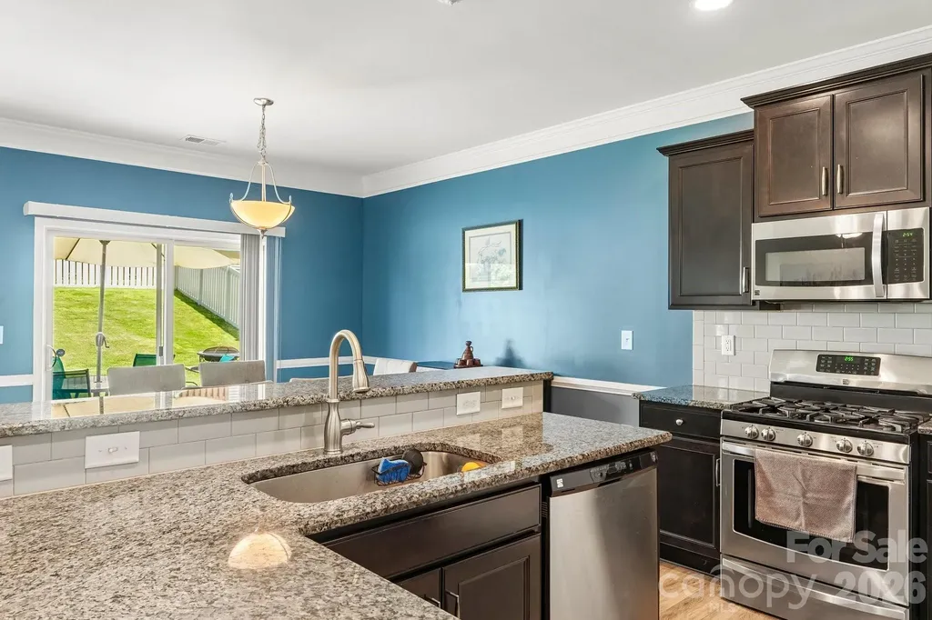 204 Kingston Drive Mount Holly NC 28120