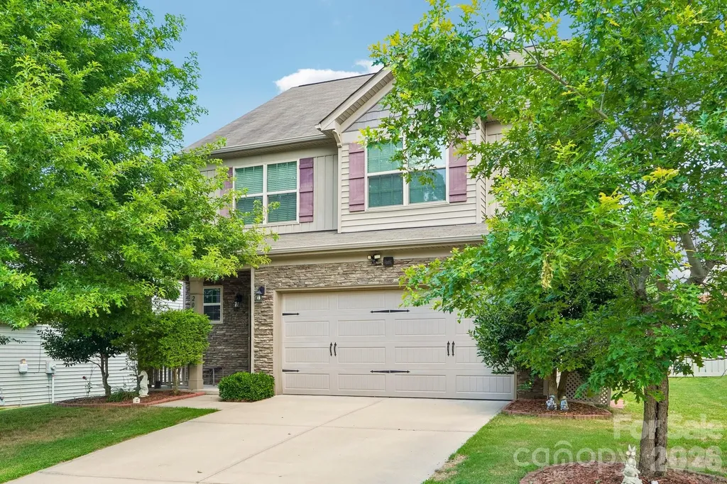 204 Kingston Drive Mount Holly NC 28120