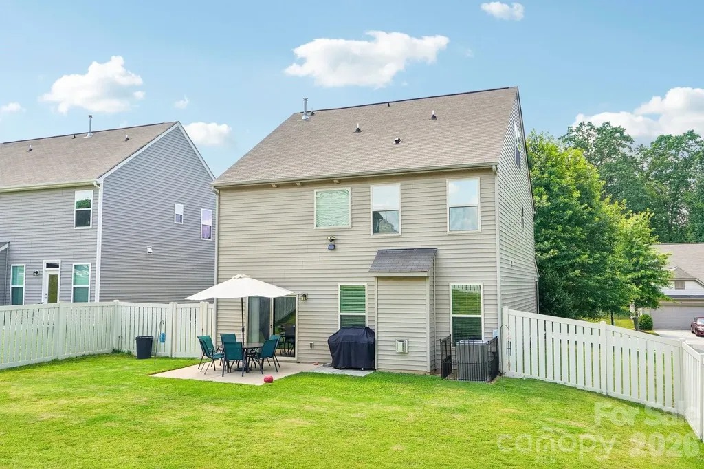204 Kingston Drive Mount Holly NC 28120